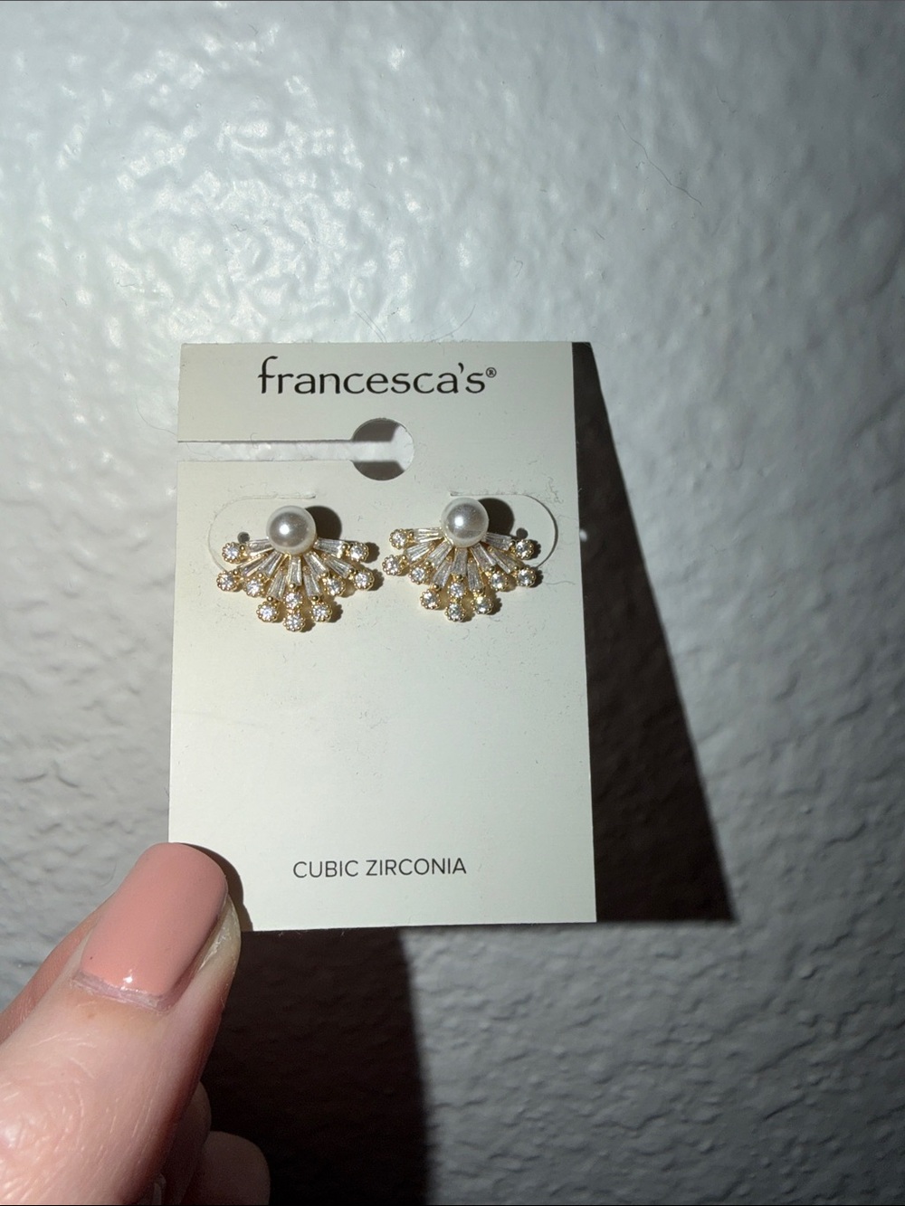 Francesca's Collections Gold Pearl Fan Cluster Stud Earrings